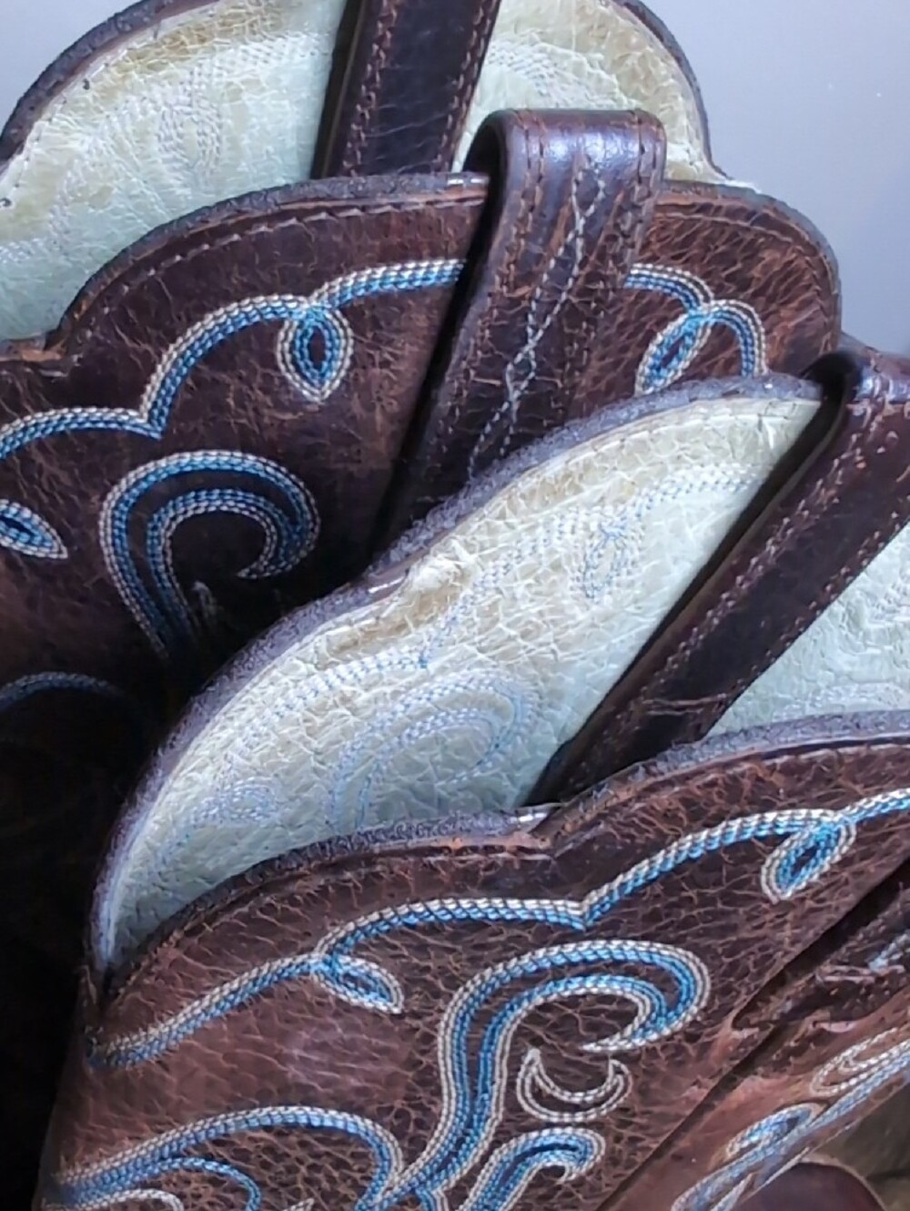 Ariat Legend Western Cowgirl Boots - Picture 10 of 13